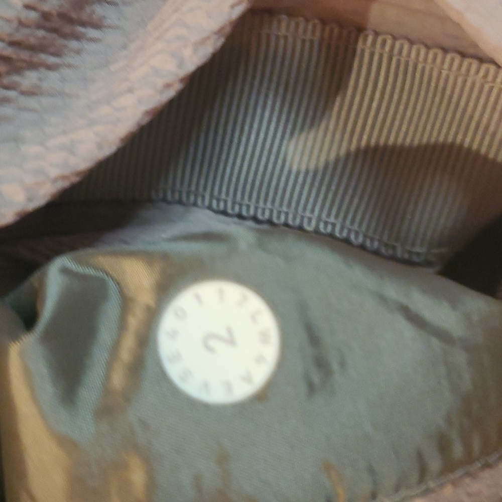 #65 Lululemon bomber Jacket reversible size 2 j163 - Picture 7 of 11